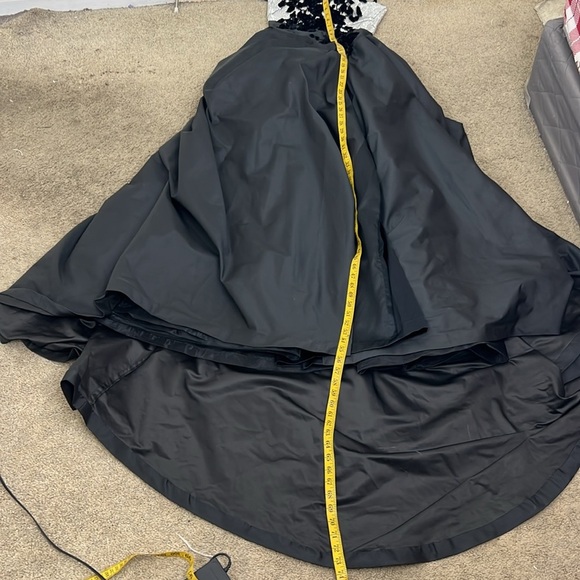 MONISHA BLACK SILVER TOP 3D FLORAL GOWM DRESS SIZE 8 - Picture 13 of 16